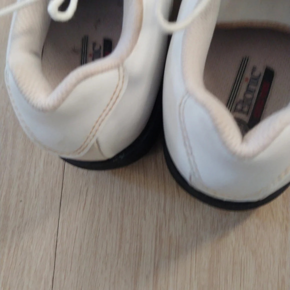 Etonic Golf Shoes Women’s Size 7.5 M 2 tone white/dove LP8100-4 DSG 4 - Picture 5 of 8